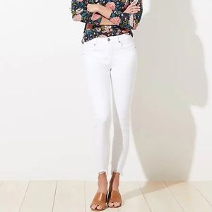 Loft Chewed Hem Slim Pocket Skinny Crop Jeans in White size 10